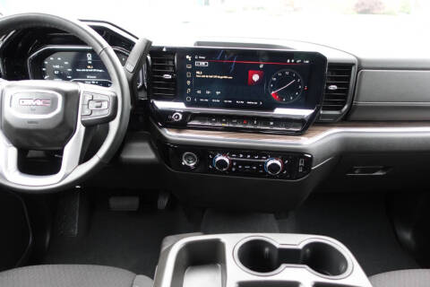 2023 GMC Sierra 1500 Elevation Standard