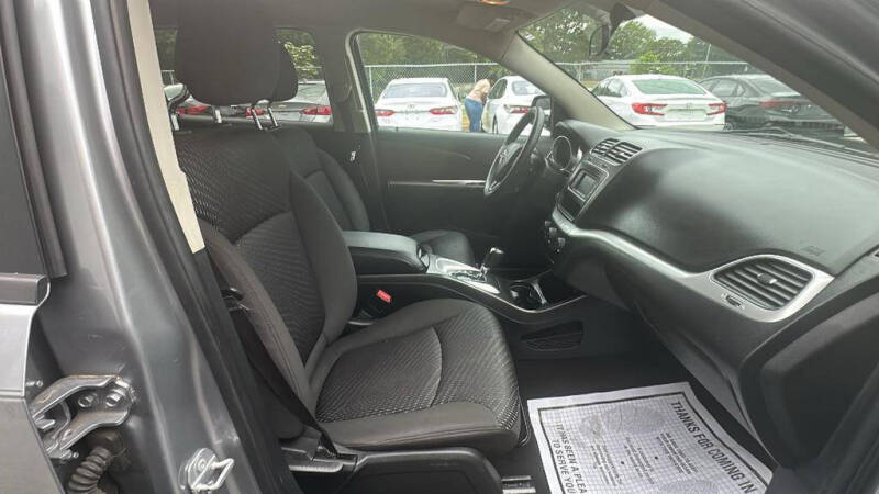 2017 Dodge Journey SE