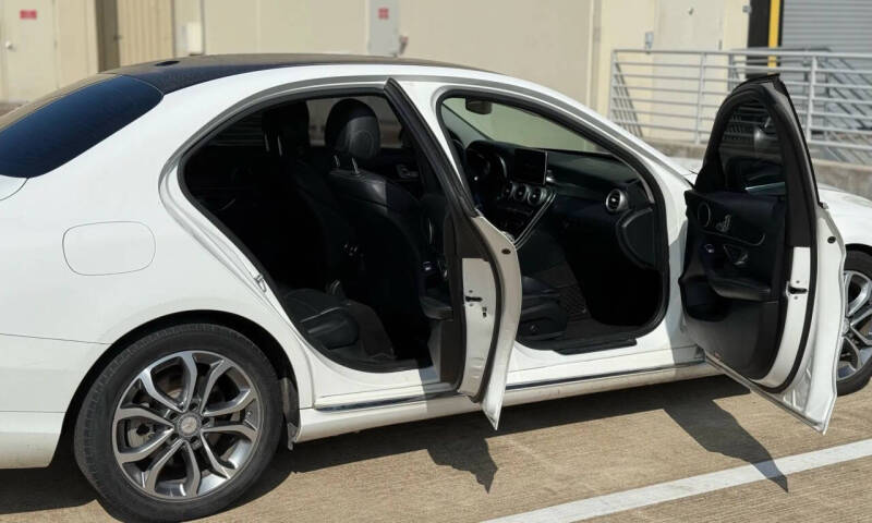 2016 Mercedes-Benz C-Class