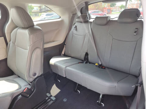 2023 Toyota Sienna