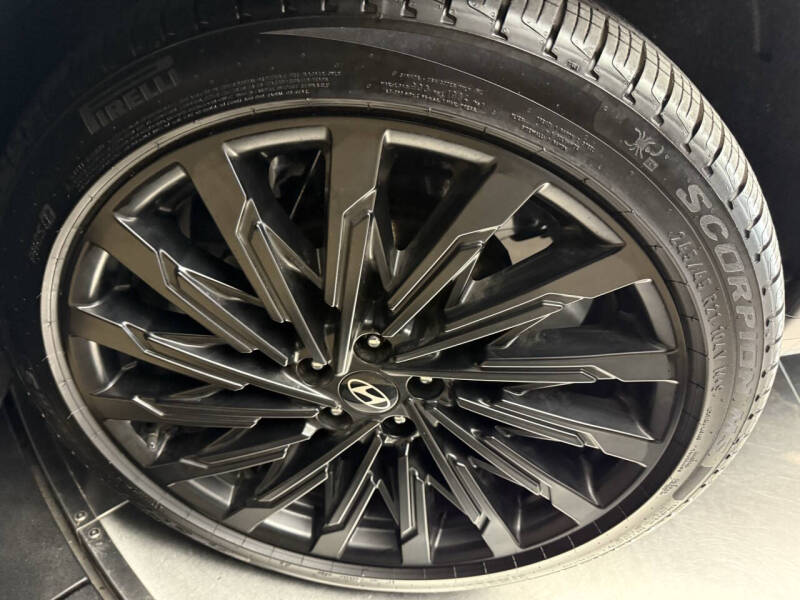 2024 Hyundai Santa Fe Calligraphy