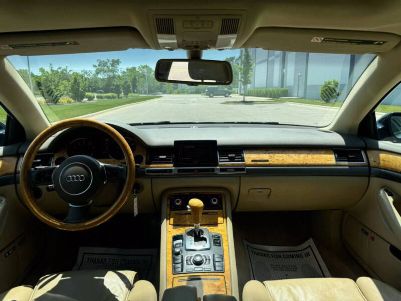 2005 Audi A8 quattro