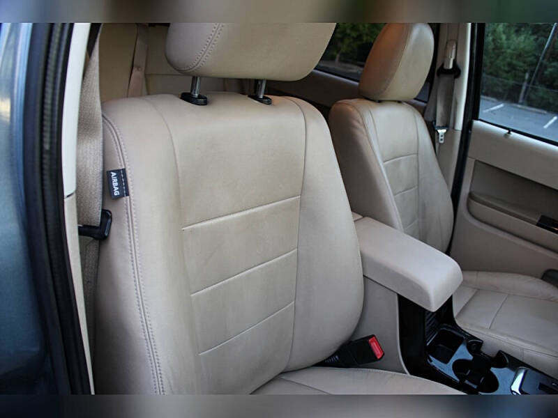 2010 Ford Escape Limited