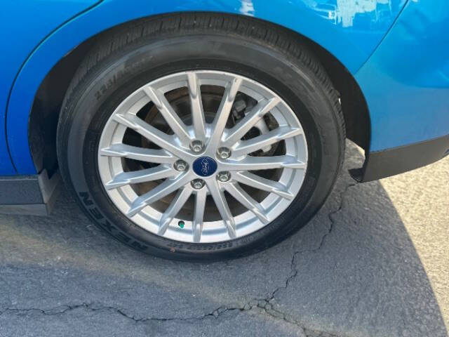 2014 Ford C-MAX Hybrid SE