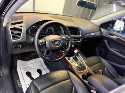 2017 Audi Q5 2.0T quattro Premium