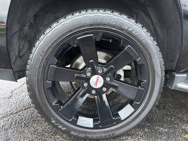 2016 GMC Yukon Denali