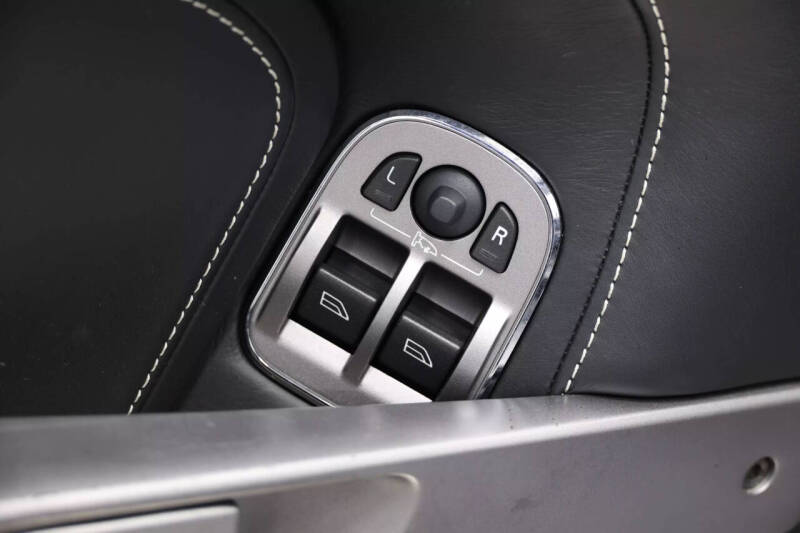 2009 Aston Martin DB9 Volante