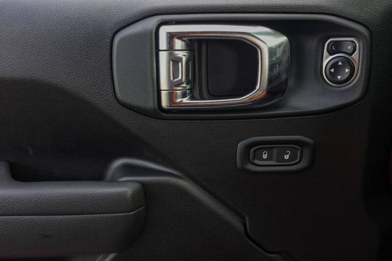 2025 Jeep Gladiator Willys