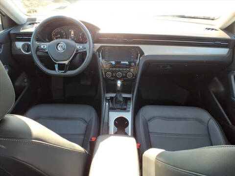 2022 Volkswagen Passat SE