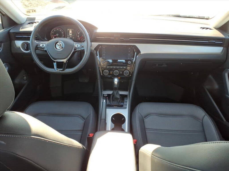 2022 Volkswagen Passat SE