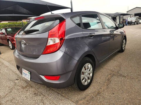 2016 Hyundai Accent SE