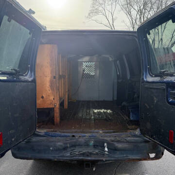 2011 Ford E-Series E-350 SD