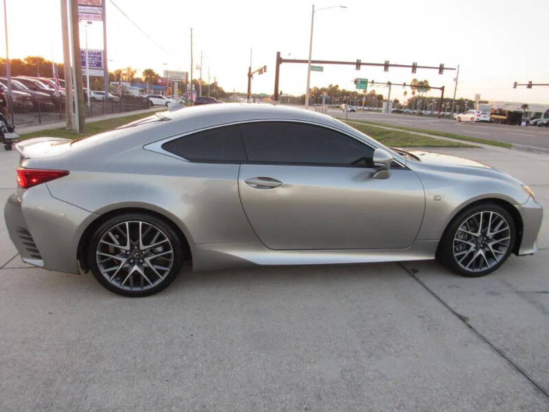 2017 Lexus RC 200t