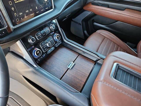 2023 GMC Yukon XL Denali Ultimate