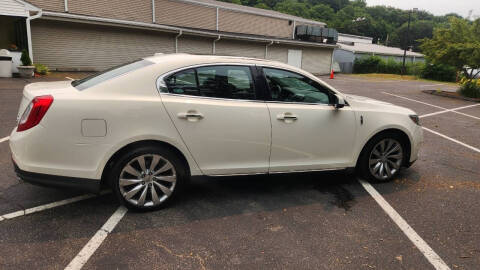 2013 Lincoln MKS