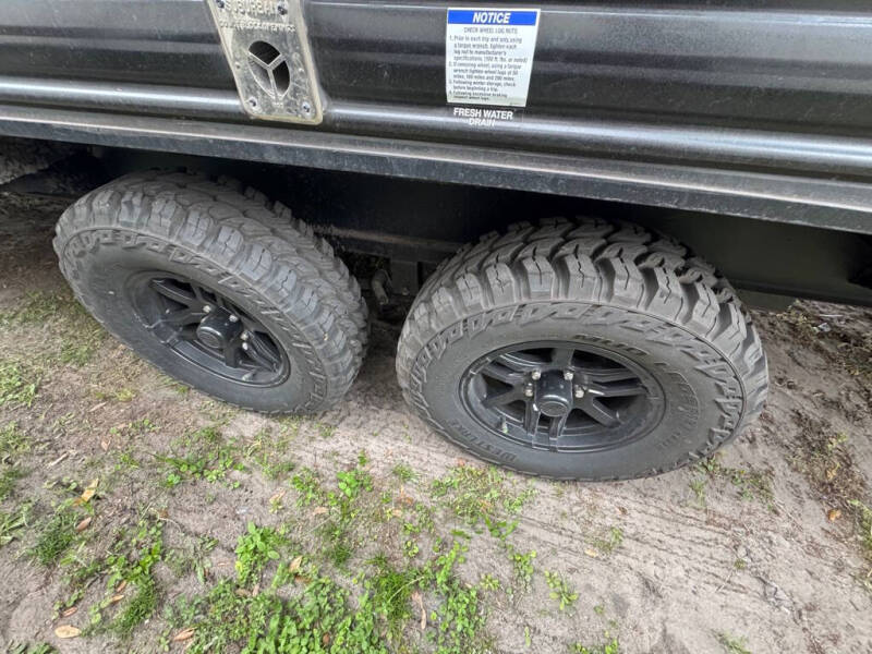 2024 Forest River GREY WOLF