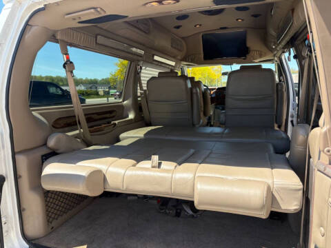 2011 Ford E-Series E-150