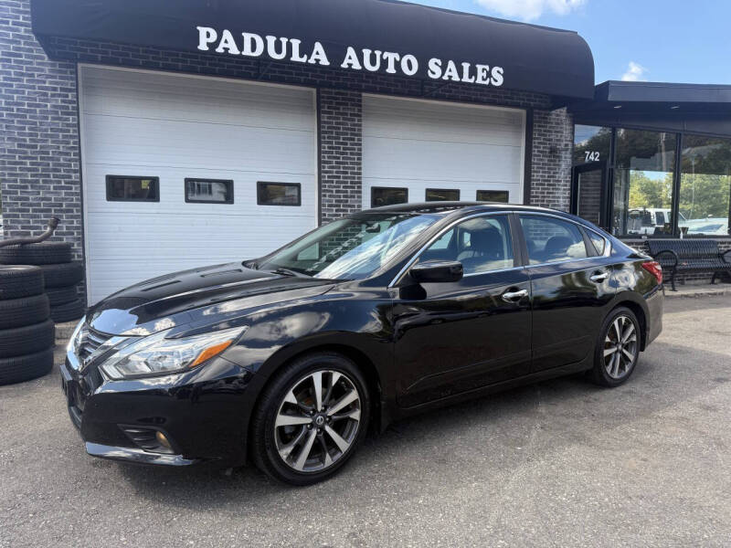 2016 Nissan Altima SR's photo