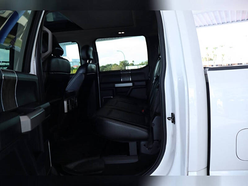 2017 Ford F-350 Super Duty Lariat