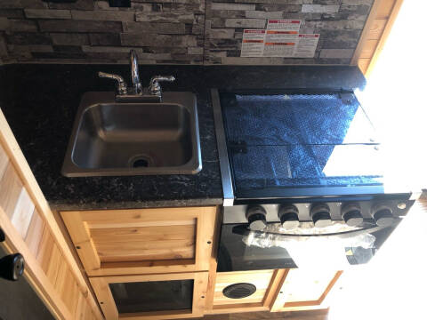 2022 Glacier 17’ RV