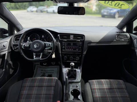 2020 Volkswagen Golf GTI S