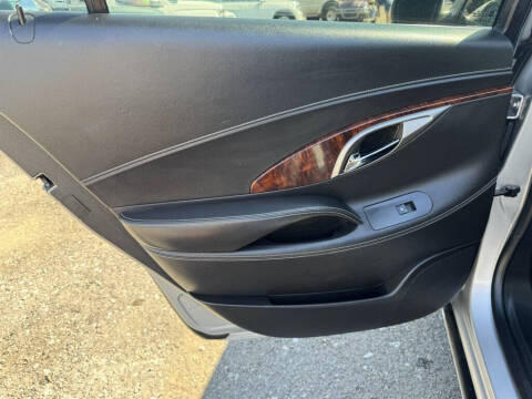 2012 Buick LaCrosse Premium 1