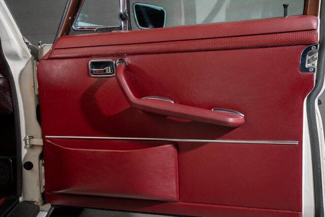1973 Mercedes-Benz 280-Class