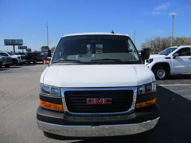 2024 GMC Savana 2500