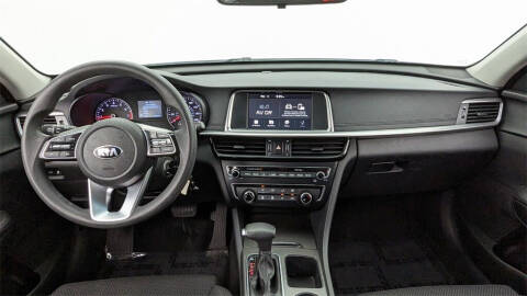 2019 Kia Optima LX