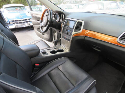 2011 Jeep Grand Cherokee Overland Summit