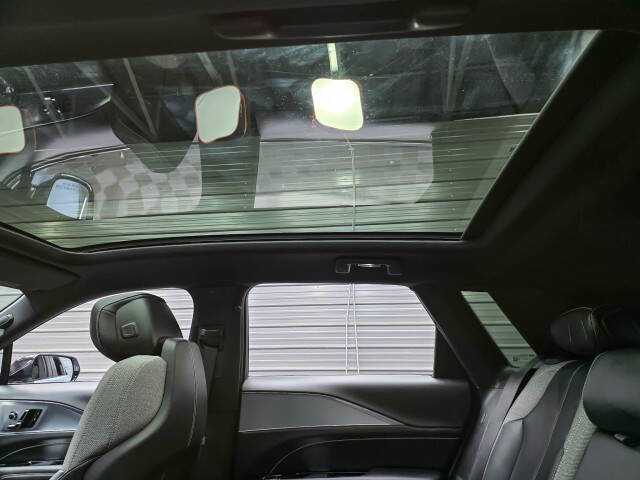 2024 Cadillac LYRIQ Tech
