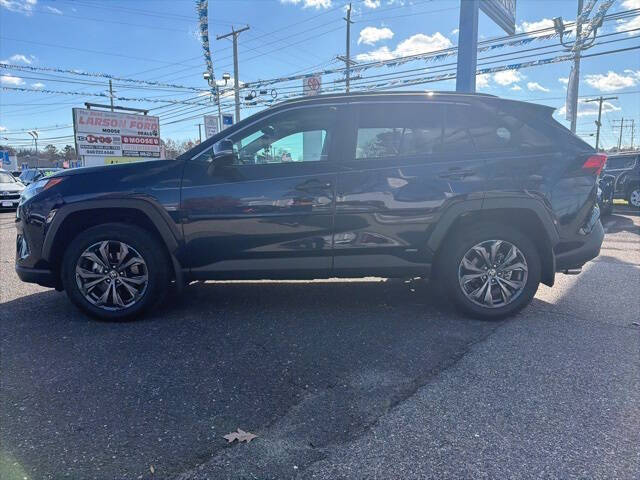 2024 Toyota RAV4 Hybrid XLE Premium