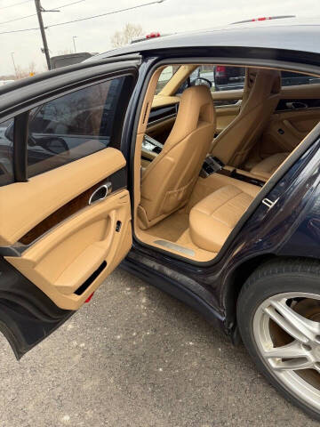 2011 Porsche Panamera