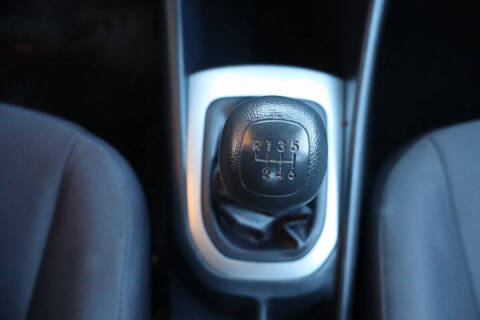 2012 Kia Rio 5-Door LX