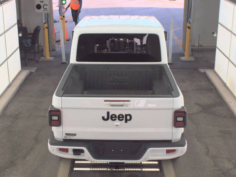 2021 Jeep Gladiator High Altitude