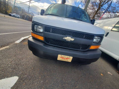 2017 Chevrolet Express 2500