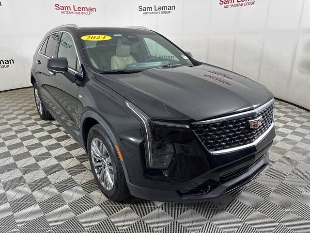 Used 2024 Cadillac XT4 Premium Luxury with VIN 1GYFZCR42RF149120 for sale in Bloomington, IL