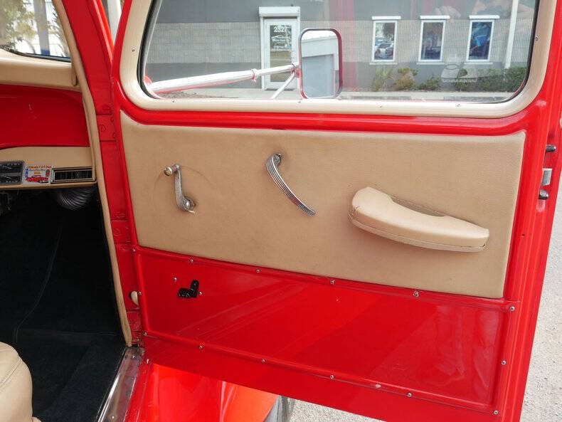 1948 Diamond T Truck