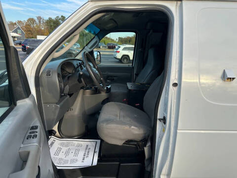 2008 Ford E-Series E-250