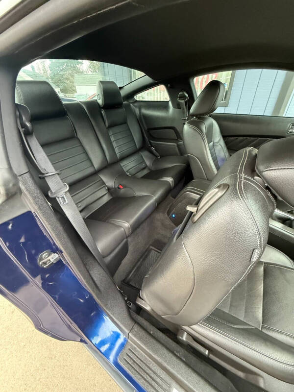 2011 Ford Mustang V6 Premium