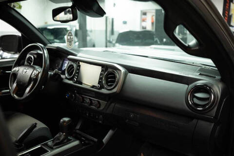 2021 Toyota Tacoma TRD Sport