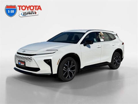 2025 Toyota Crown Signia XLE