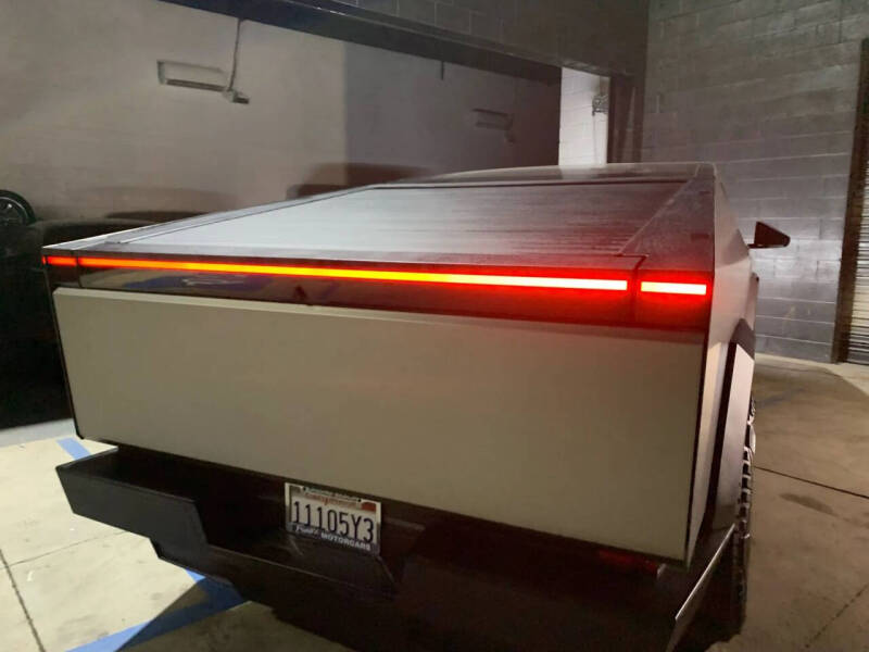 2024 Tesla Cybertruck