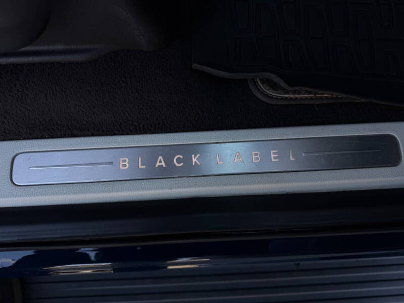 2018 Lincoln Navigator Black Label