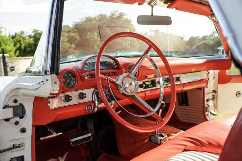 1956 Ford Thunderbird