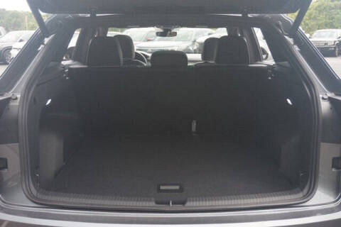 2024 Volkswagen Atlas Cross Sport SEL Premium R-Line 4Motion