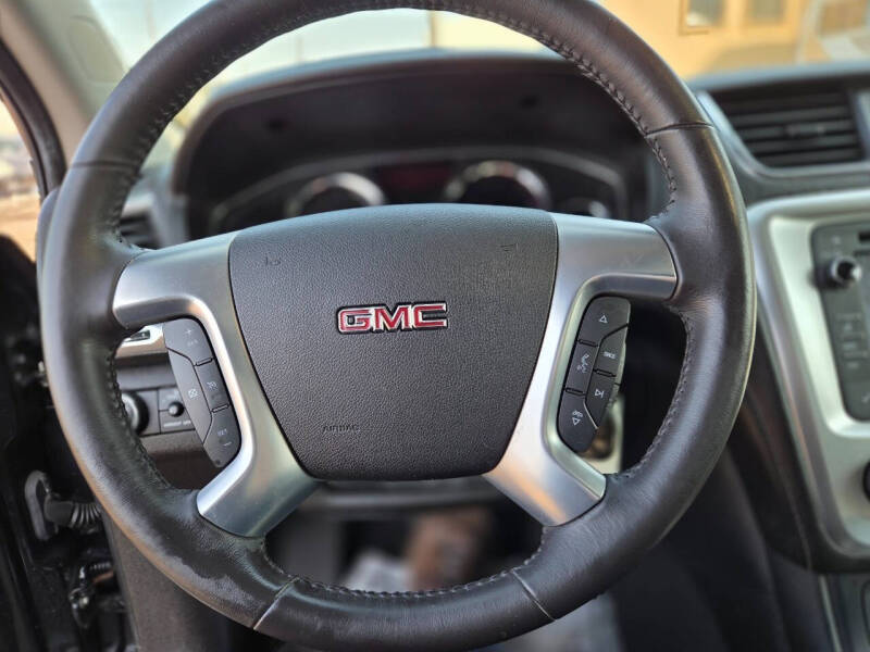 2015 GMC Acadia SLE-2