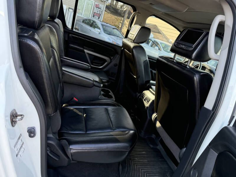 2015 Nissan Armada Platinum