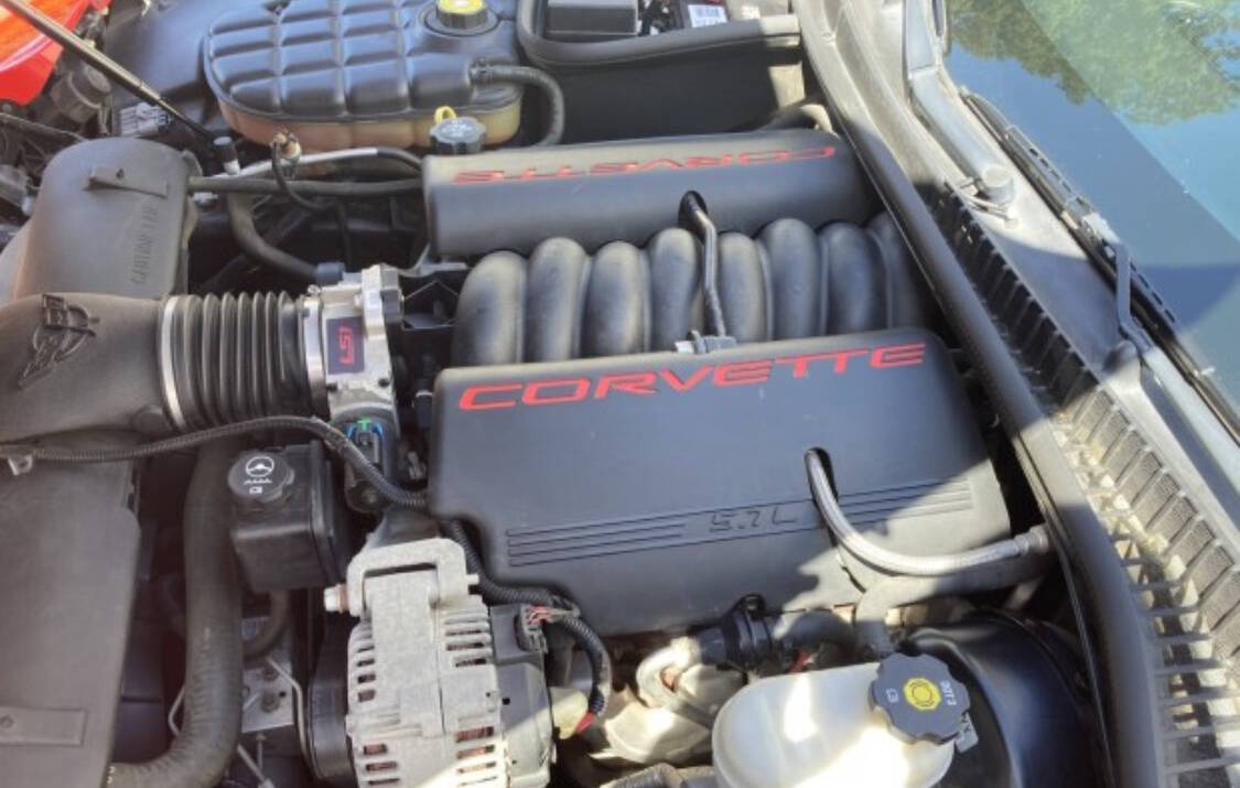 2004 Chevrolet Corvette 6