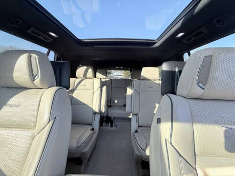 2023 Cadillac Escalade Premium Luxury